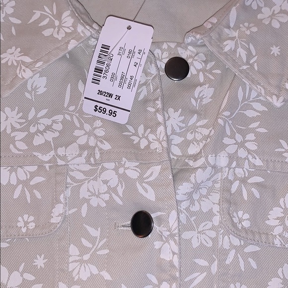 CJ Banks Floral Jean Jacket - Picture 5 of 6